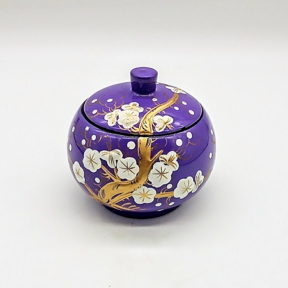 Minh Phuong Floral Lacquer Round Trinket Box